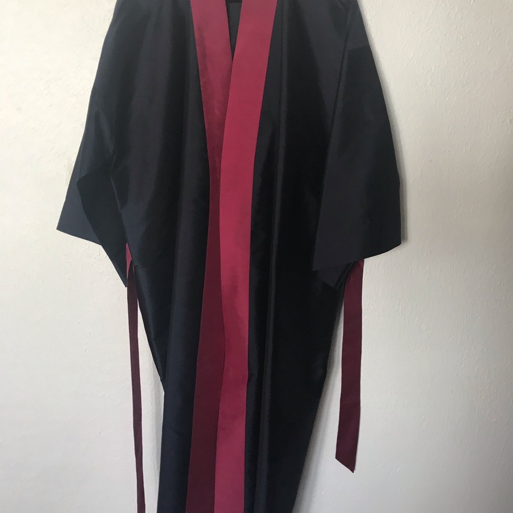 Jim Thompson Beautiful 100% Thai Silk Robe/kimono